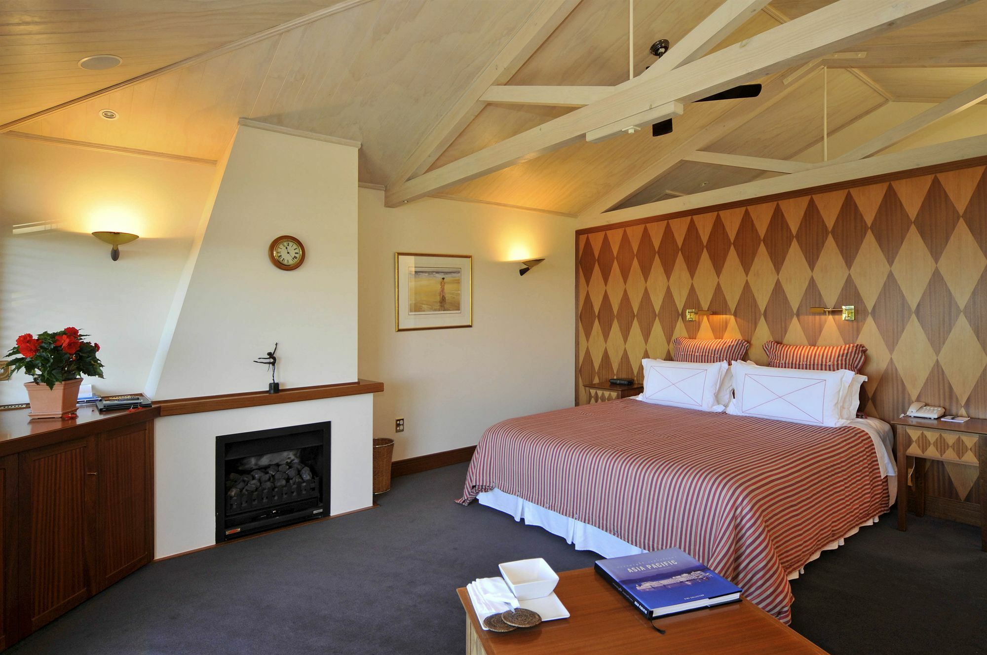 Lake Taupo Lodge Kültér fotó